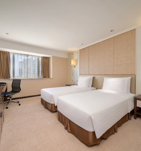 Dorsett Twin Rooms feature a cosy and comfy interior in bright airy tones.