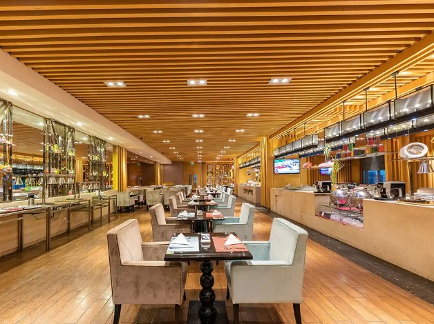 Seatings at the Di Sheng Xuan Restaurant