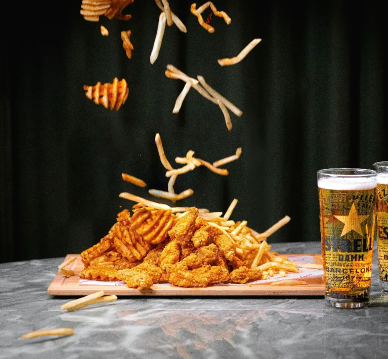 Let’s Go Summer – Wings & Fries Free Flow