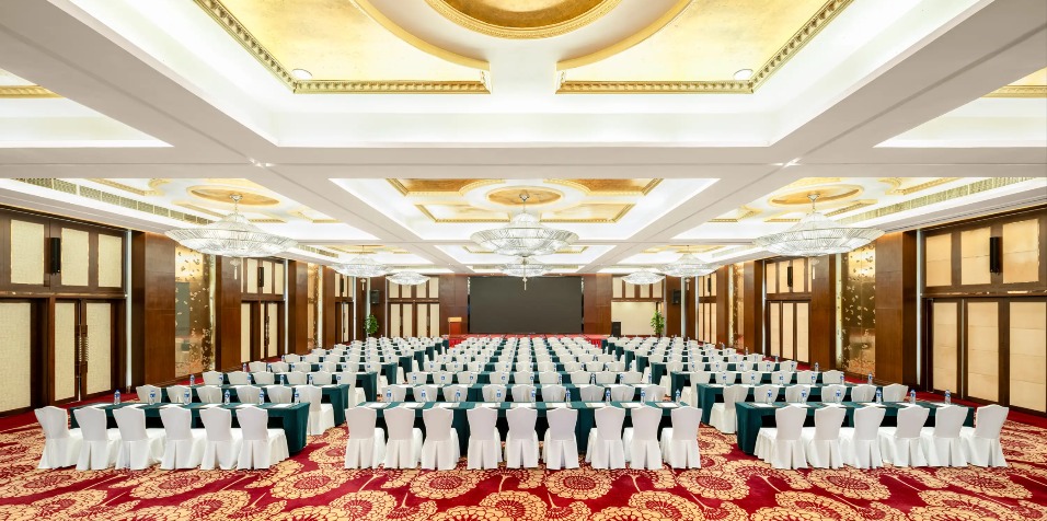 For meetings with class other Chengdu city hotels just cannot compare with our hotel.