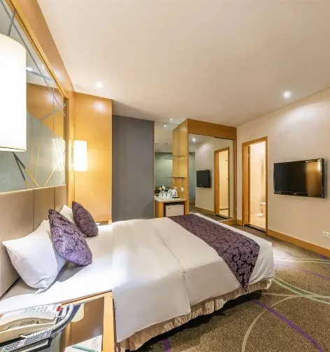 Interior of Dorsett Wuhan Standard No-window King Bed Room.