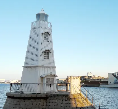 Old Sakai Lighthouse